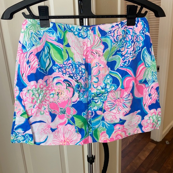 Lilly Pulitzer Tawney Skort - Picture 2 of 3